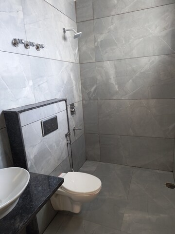 Bathroom in 3.5 BHK Independent House at Kulhan – for Sale