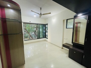 Room in 4 BHK Apartment at Thakur Vishnu Shivam Tower, Kandivali East – for Sale