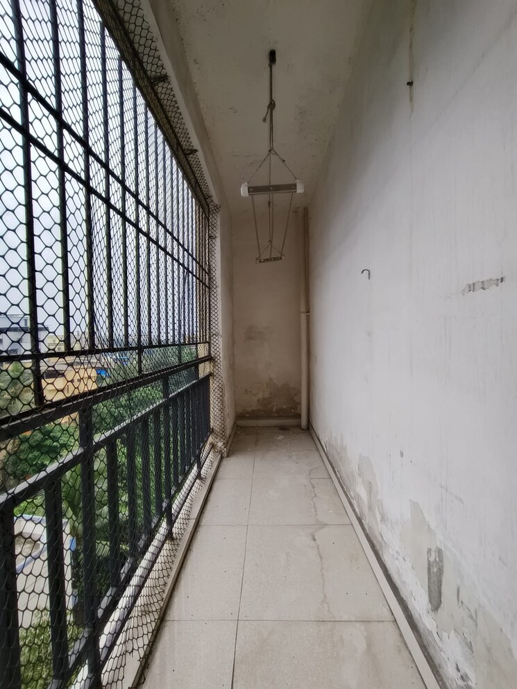 Balcony, parsik nagar 3 Bedroom 1100 Sq.Ft. Apartment In Parsik Nagar Thane 7280022