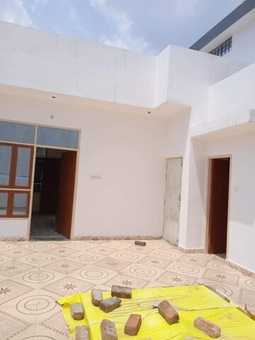 Room in 3 BHK Villa at Gomti Nagar – for Sale