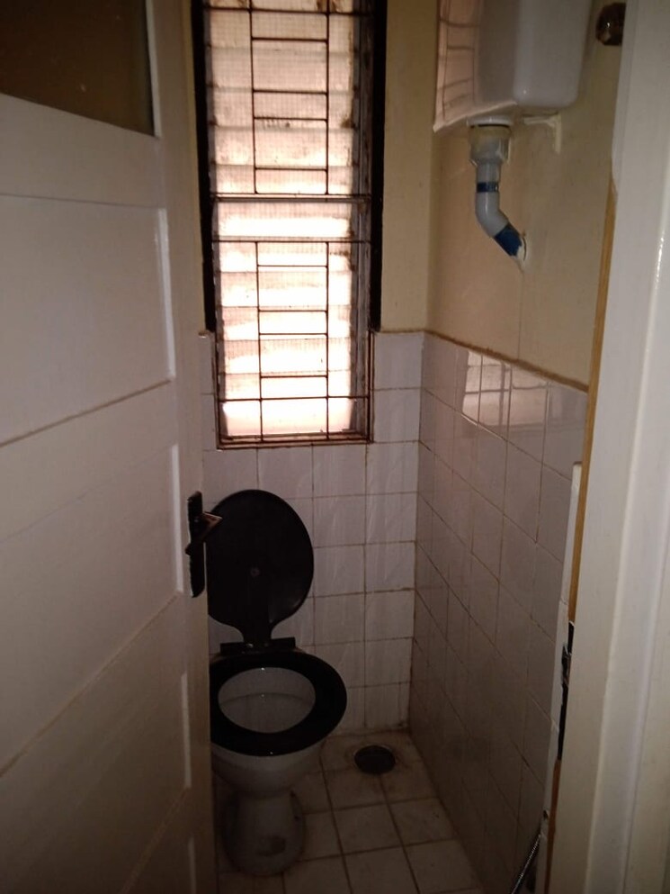 Bathroom, sunshree-crown 1 Bedroom 650 Sq.Ft. Apartment In Kondhwa Pune 7280080