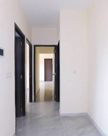 Room in 2 BHK Apartment at Lodha Luxuria Priva, Majiwada – for Sale