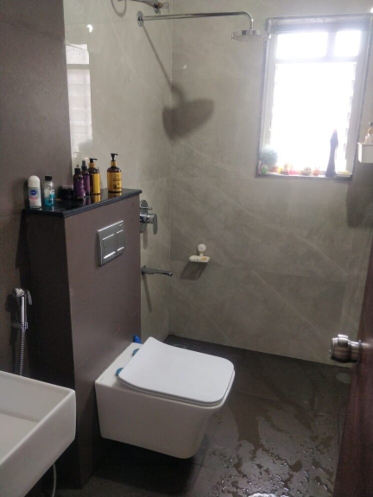 Bathroom, goel-ganga-osian-park 2 Bedroom 1050 Sq.Ft. Builder Floor In Katraj Pune 7280571