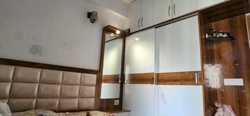 Furnished Amenities in 2 BHK Apartment at Shree Vardhman Mantra, Sector 67 – for Sale