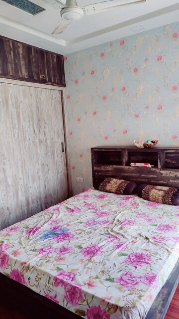 Bedroom in 3 BHK Apartment at Hadapsar – for Sale