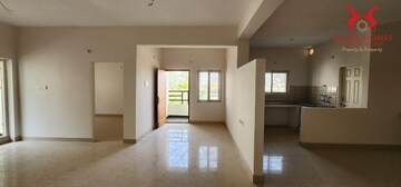 Room in 3 BHK Apartment at Hampton Park View, Yapral – for Sale