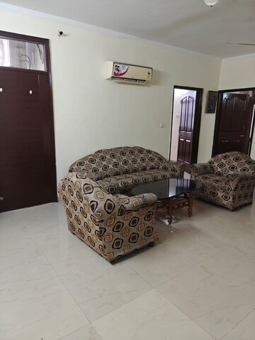 2 BHK Apartment For Rent in Maya Garden City, Lohgarh