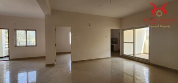 Room in 3 BHK Apartment at Hampton Park View, Yapral – for Sale