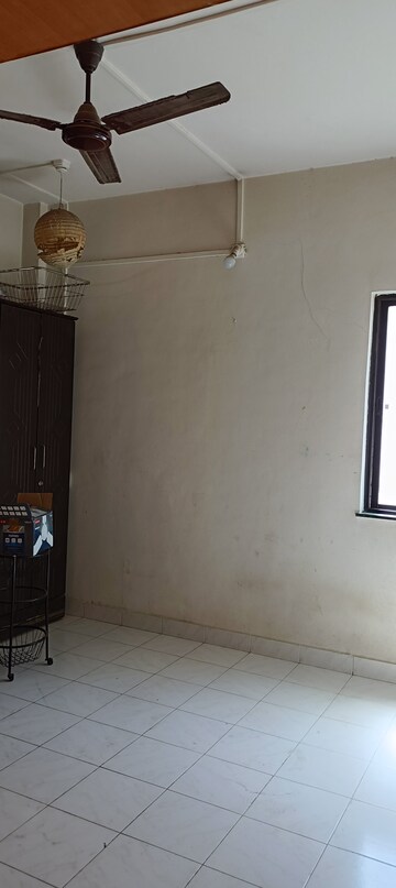 Room in 3 BHK Apartment at Nisarg Darshan Society, Nigdi – for Sale