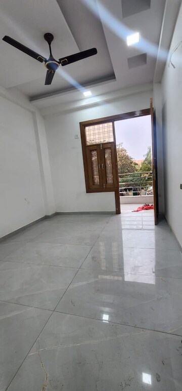 Room in 2 BHK Builder Floor at Ambesten Twin County, Sector 1 Greater Noida – for Sale