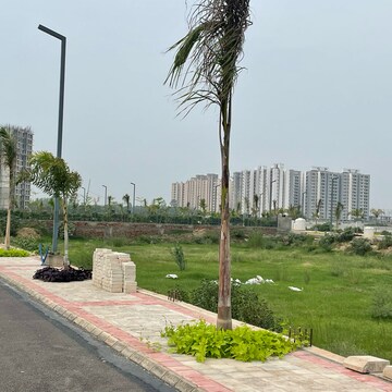  Plot – Garden View at Skywhales Vienna Greens, Sector 99a - for Sale