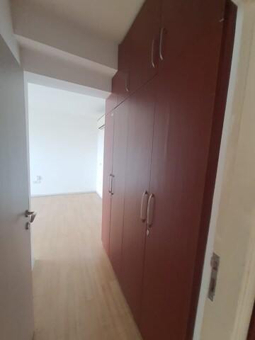Building Lobby in 3 BHK Apartment at DLF The Skycourt, Sector 86 – for Sale