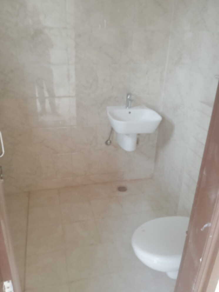 Bathroom, sector 110 3 Bedroom 1375 Sq.Ft. Apartment In Sector 110 Mohali 7281939
