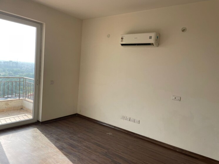 Room, sector 110 3 Bedroom 1375 Sq.Ft. Apartment In Sector 110 Mohali 7281939