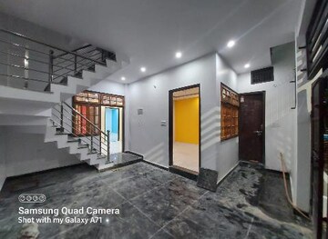 Parking in 4 BHK Independent House at Sarojini Nagar – for Sale