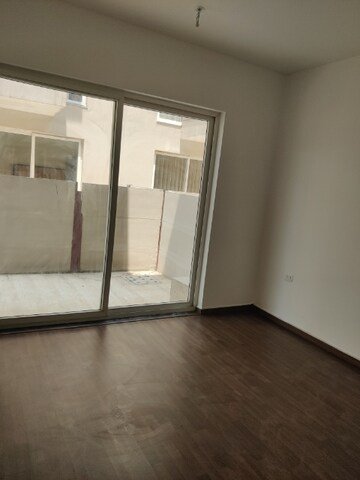 Room in 3 BHK Builder Floor at Sector 102 – for Sale