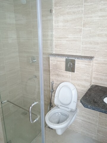 Bathroom in 3.5 BHK Builder Floor at BPTP Amstoria Country Floor , Sector 102 – for Sale