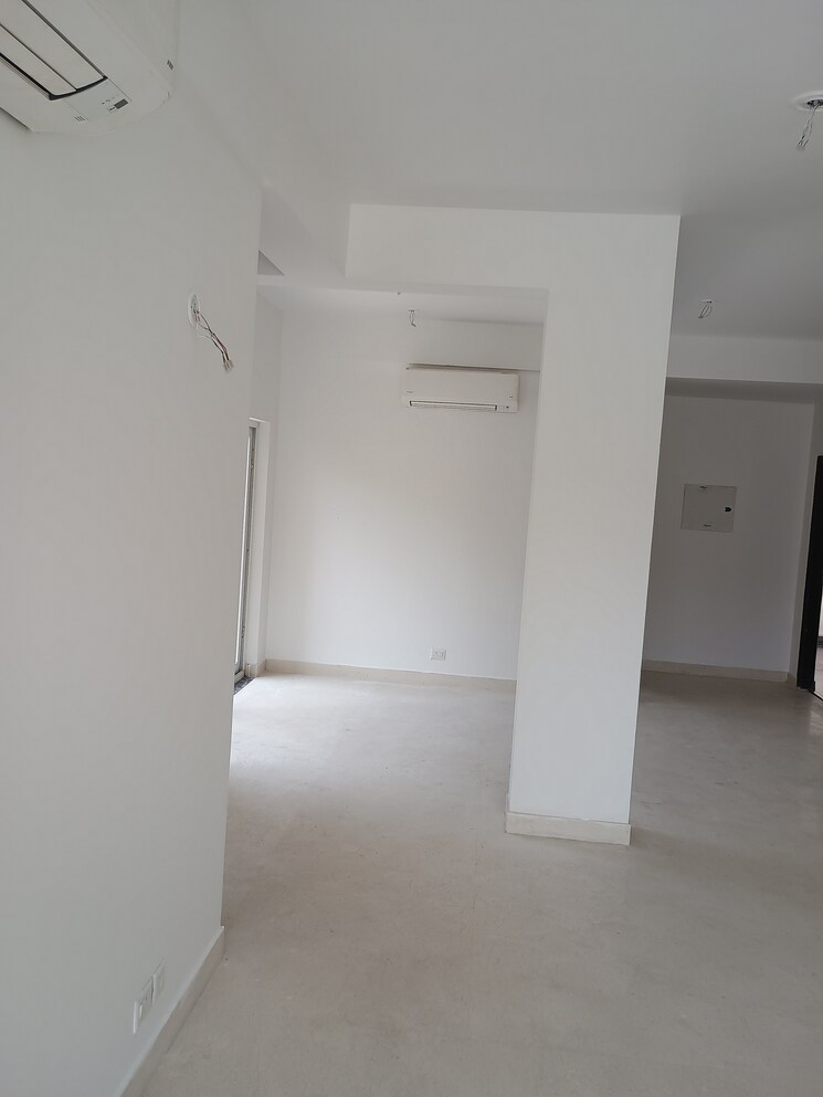 Room, bptp-amstoria-country-floor 3.5 Bedroom 2382 Sq.Ft. Builder Floor In Sector 102 Gurgaon 7282390