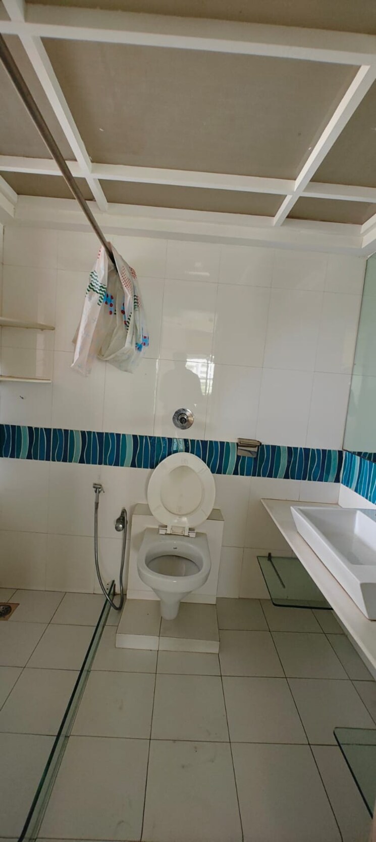 Bathroom, atlanta-heights 2 Bedroom 820 Sq.Ft. Apartment In Prabhadevi Mumbai 7282525