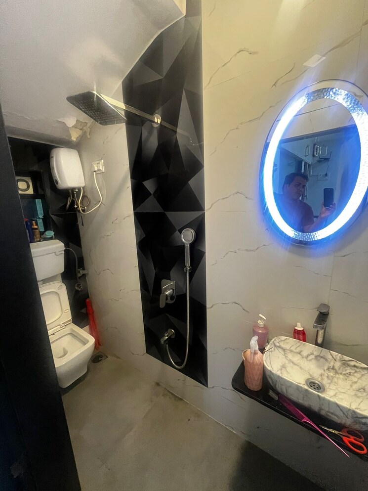 Bathroom, ahimsa-aditya-anirudh-chs 1 Bedroom 470 Sq.Ft. Apartment In Malad West Mumbai 7283532