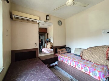 Bedroom in 2 BHK Apartment at Evershine Millennium Paradise, Kandivali East – for Sale