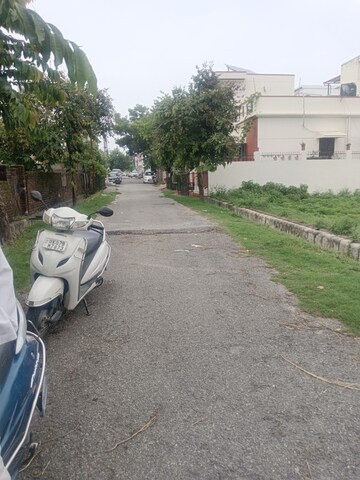  Plot – Exterior View View at East Canal Road - for Sale