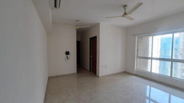 Room in 2 BHK Apartment at Rustomjee Urbania Azziano, Majiwada – for Sale