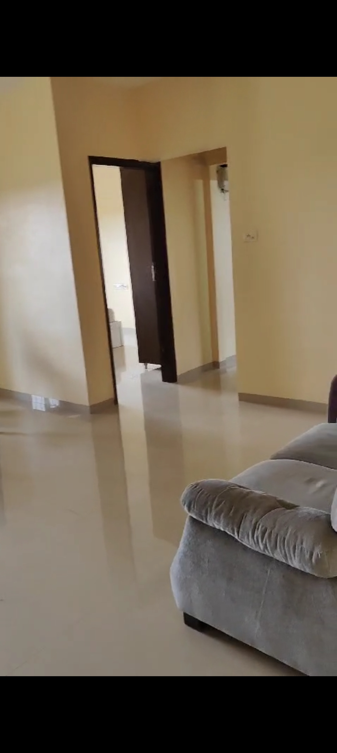 2 BHK Apartment For Rent in Rashi Tower Goregaon East Mumbai  7283887