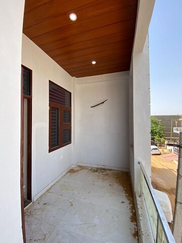 Building Lobby in 3 BHK Villa at Kalwar Road – for Sale