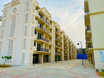 3.5 BHK Builder Floor – Exterior View View at Sector 10a - for Sale