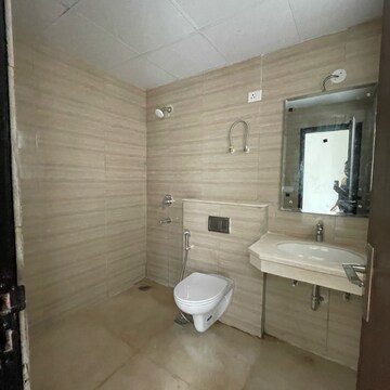 Bathroom in 3 BHK Builder Floor at BPTP Amstoria, Sector 102 – for Sale