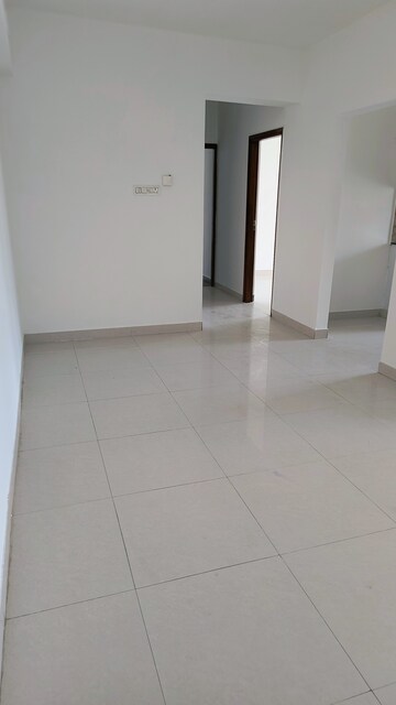 Room in 3.5 BHK Apartment at Pacific Golf Estate, Kulhan – for Sale