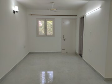 Room in 3.5 BHK Apartment at Sector 22 Dwarka – for Sale