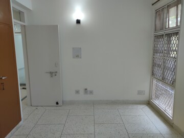 Room in 3.5 BHK Apartment at Sector 22 Dwarka – for Sale