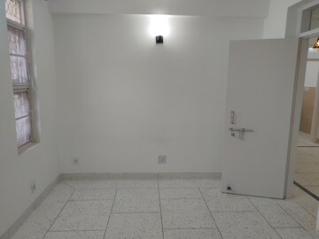 Room in 3.5 BHK Apartment at Sector 22 Dwarka – for Sale