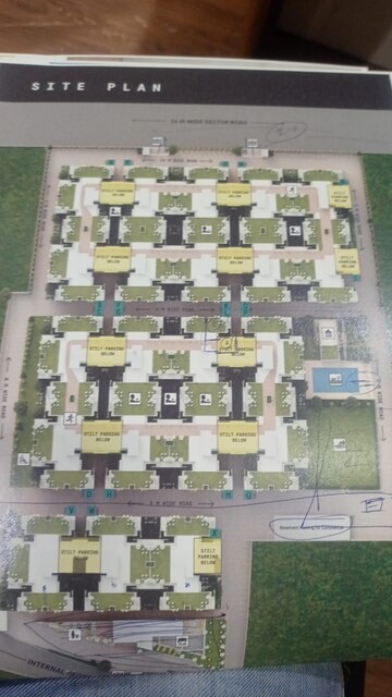 Master Plan in 3.5 BHK Builder Floor at Sector 10a – for Sale