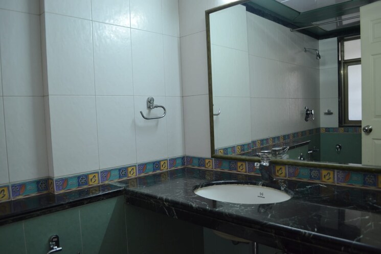 Kitchen, skylon-tower 4 Bedroom 3500 Sq.Ft. Apartment In Boat Club Road Pune 7285119