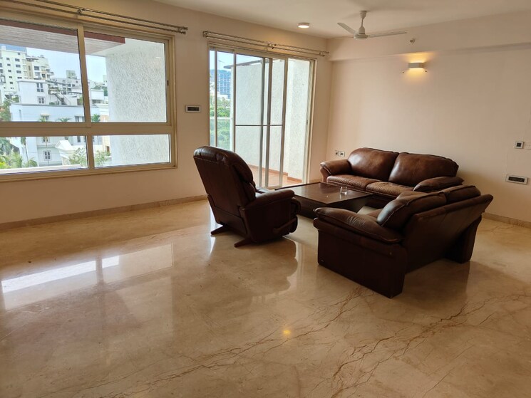 Living Room, skylon-tower 4 Bedroom 3500 Sq.Ft. Apartment In Boat Club Road Pune 7285119
