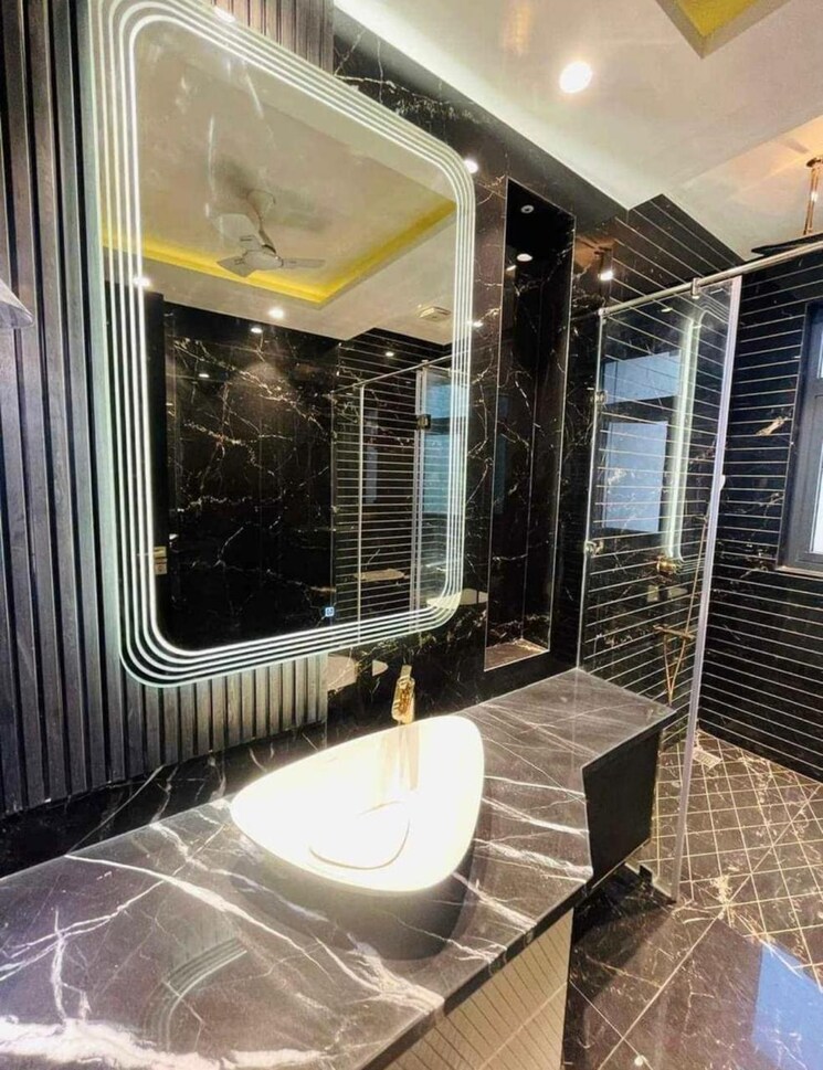 Balcony, sushant-lok-3 4 Bedroom 380 Sq.Yd. Builder Floor In Sector 57 Gurgaon 7285129