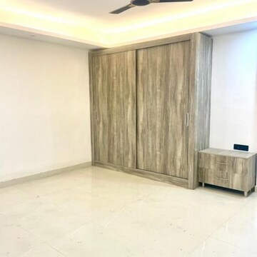 Room in 2 BHK Builder Floor at Panchsheel Vihar – for Sale