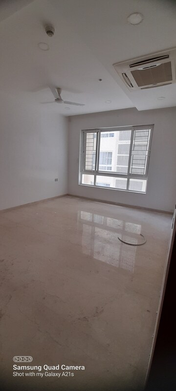 Room in 4 BHK Apartment at My Home Bhooja, Hi Tech City – for Sale