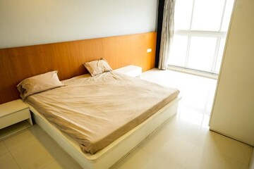 Bedroom in 3 BHK Apartment at Sarona – for Sale