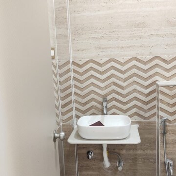 Bathroom in 2 BHK Apartment at Patel Palace Kamothe, Sector 39 Kamothe – for Sale