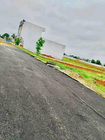  Plot – Exterior View View at Meerut Cantt - for Sale