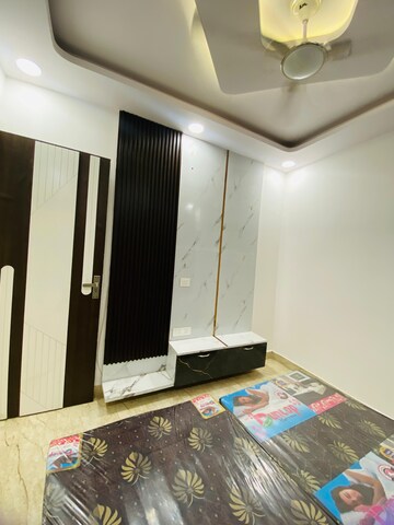 Room in 3 BHK Builder Floor at Nawada – for Sale