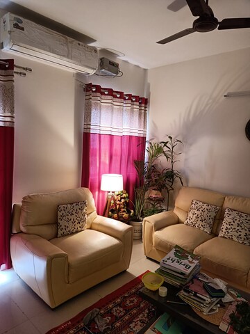 Living Room in 3.5 BHK Apartment at BPTP The Resort, Sector 75 – for Sale
