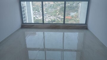 Room in 1 BHK Apartment at Rajesh White City, Kandivali East – for Sale