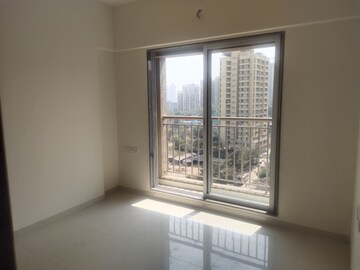 Room in 1 BHK Apartment at Anant Metropolis Aquaris Phase 2, Kasarvadavali – for Sale