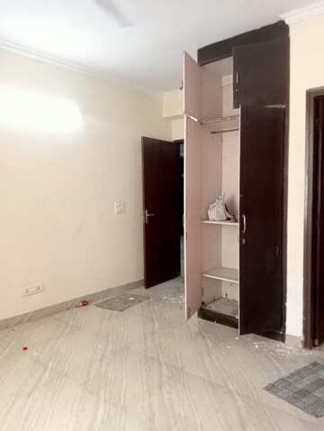 2 BHK Builder Floor For Sale in Ignou Road