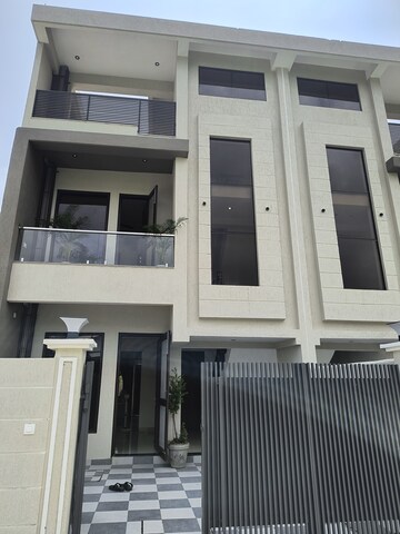 3.5 BHK Independent House – Exterior View View at Kulhan - for Sale